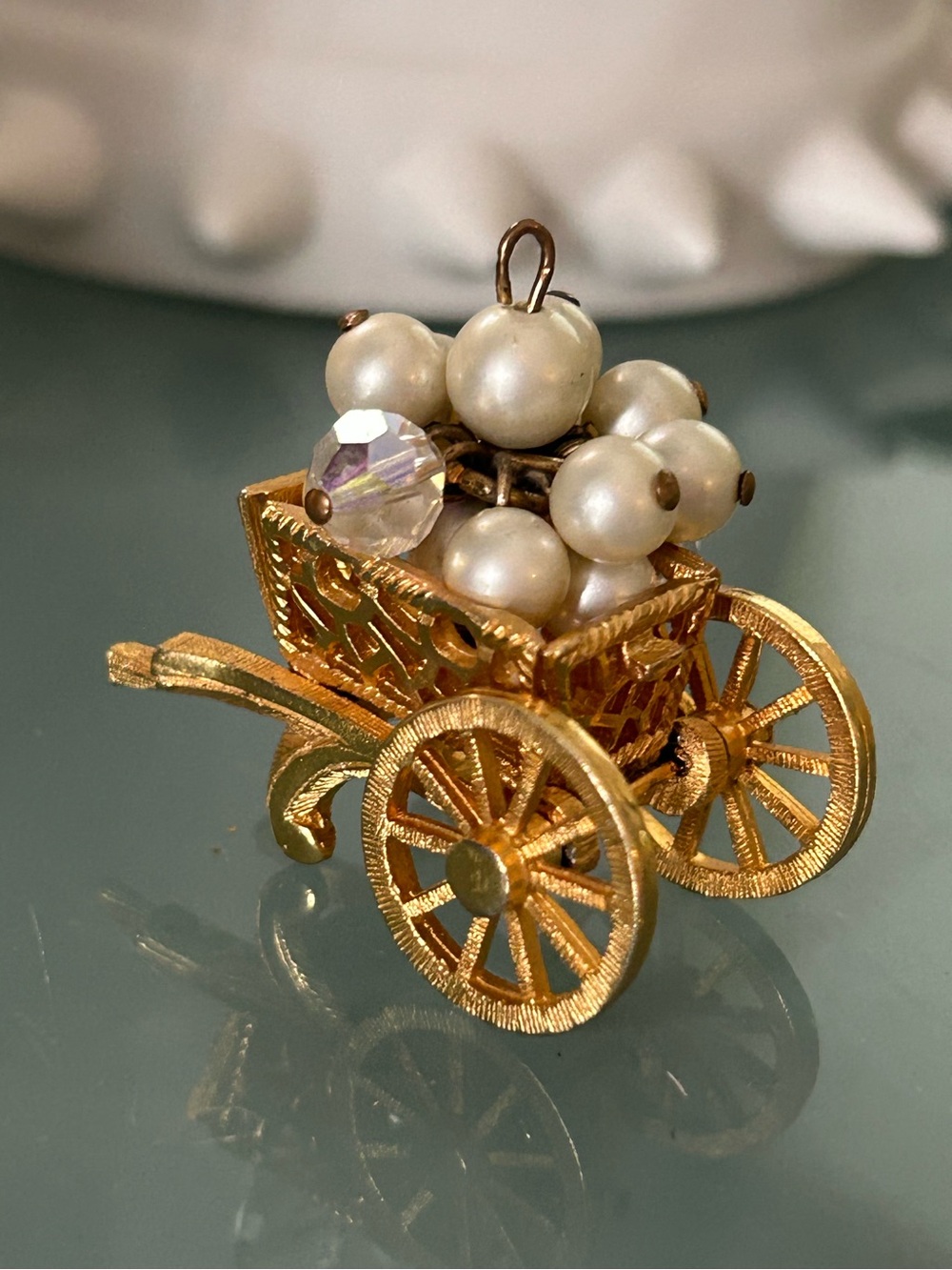 Vintage Gold Wheel Barrow Carriage Charm Pendant Rare Pearl